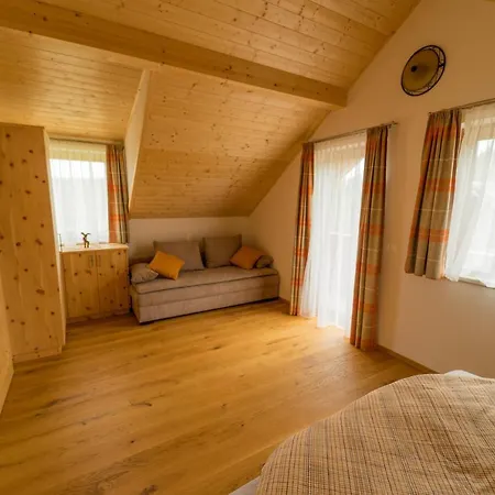 Stoichart Almhutte *