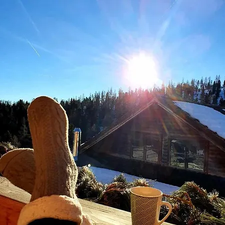 Stoichart Almhutte * Hochrindl